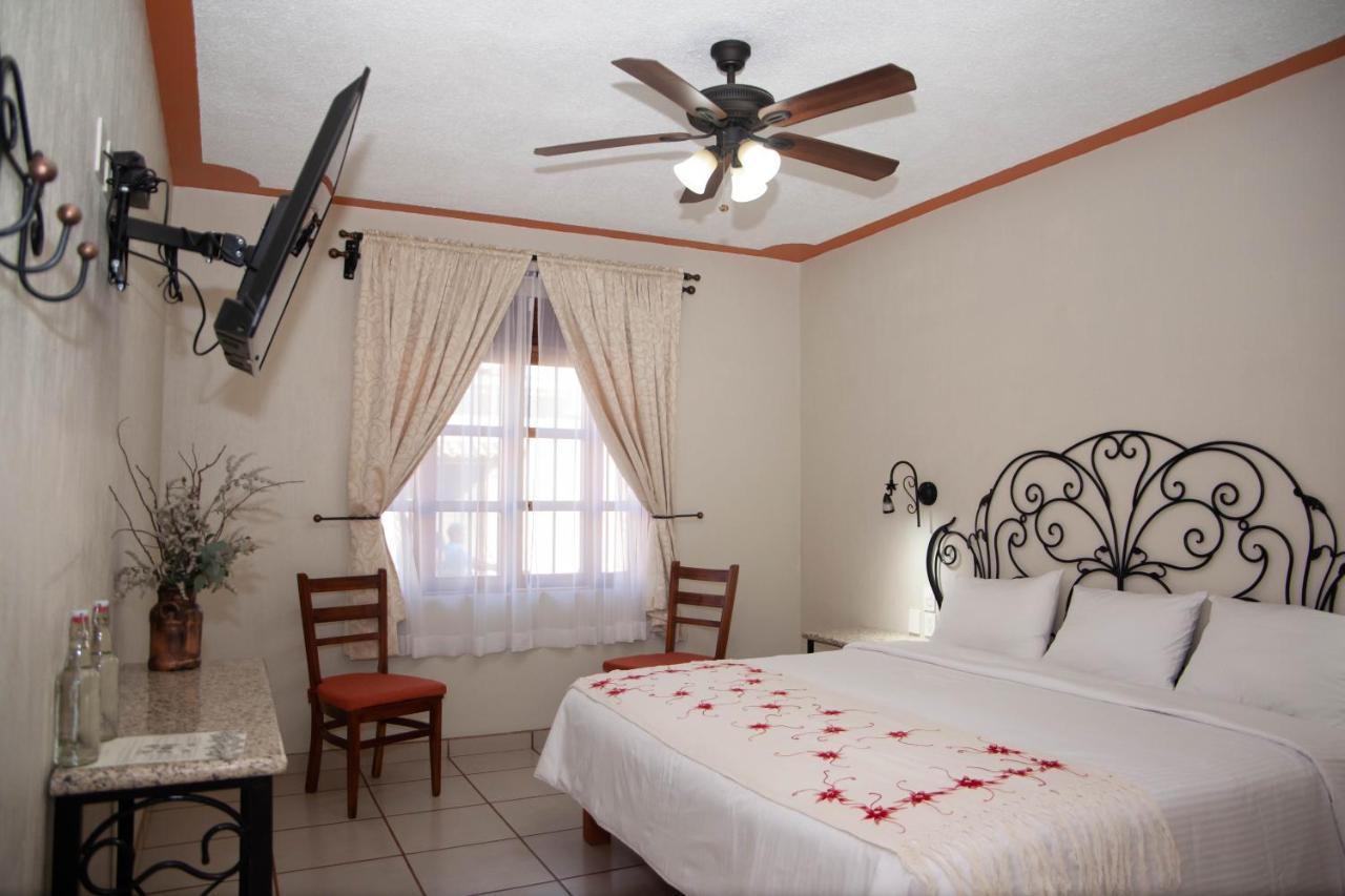 Encanto De La Sierra Hotel マスコタ エクステリア 写真